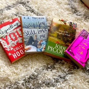 Colleen Hoover, Jodi Picoult etc Books!